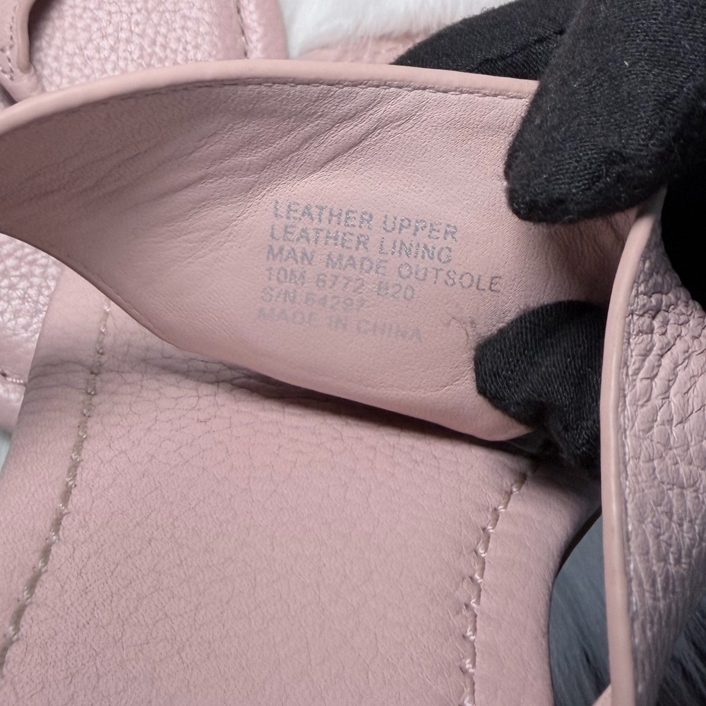 Tory Burch Blush Pink Logo Thong Sandals - Picture 9 of 11